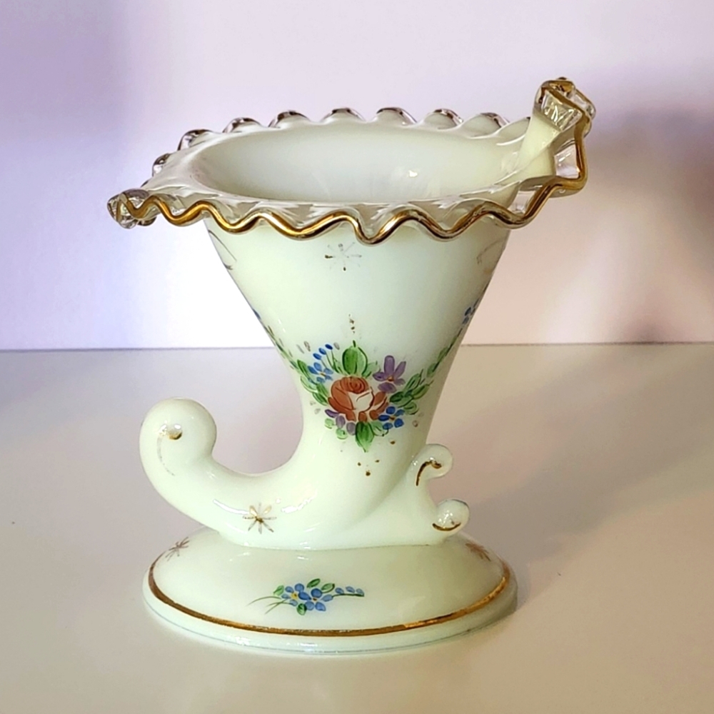 1950's FENTON Charleton Roses Cornicopia Candle Holder